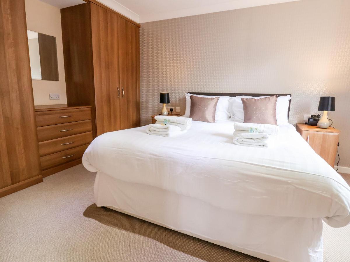 Oak Lodge Hadnall Екстер'єр фото